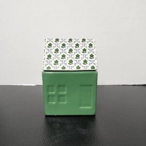 Threshold 2 Wick Candle House Shaped Scented Forest Fir Home Decor Flower New